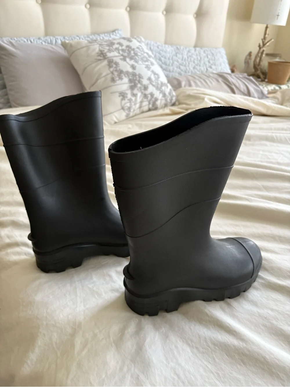 Big Kid Black Rubber Rain Boots worn once